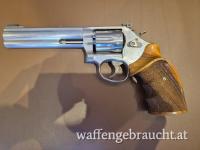 Smith & Wesson 617-6