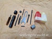 Set AK47 Zubehör: Putzzeug, Öler, K-Gerät, Hülsenrestauszieher, Werkzeug AK55, AMD65