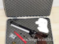 Steyr LP10 Pressluft Matchpistole / verschiedene Rechtsgriffe