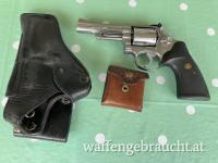 Einen S&W Revolver, 357 Mag., Model 66-2, Stainless, 4Zoll Lauf, Gebraucht,BachmaierGriff, plus einen Diensthalfter 