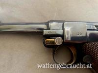 Luger P08 nummerngleich DWM P 08 inkl. Anschlagbrett, Magazintasche, 2 Magazine