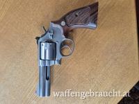Revolver S&W 686