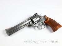 Smith & Wesson 686