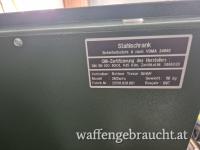 Waffentresor für 9 Langwaffen