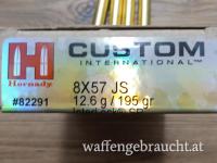 Div. Patronen  8x57  und  22 lr
