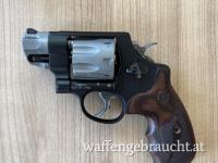 Smith & Wesson 327 PC Ultralight 8-Shooter, .357 Magnum *NEU - RECHNUNG - UNGESCHOSSEN*
