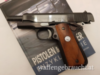 Colt 1911 Commander 45 Acp.