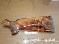Blaser R8 Hinterschaft in der Holzklasse 6-7 mit Schaftkappe