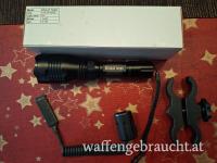 Stablampe zur Wildbeobachtung