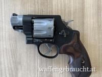 Smith & Wesson 327 PC Ultralight 8-Shooter, .357 Magnum *NEU - RECHNUNG*